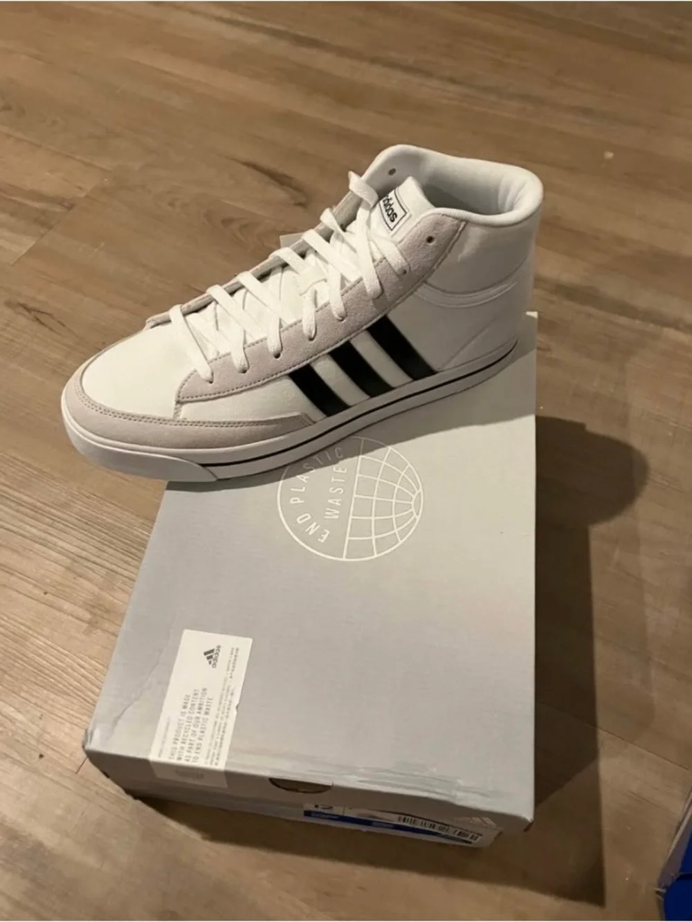 Men’s Adidas Retrovulc White High-Top Sneakers with Black Stripes Sz 12